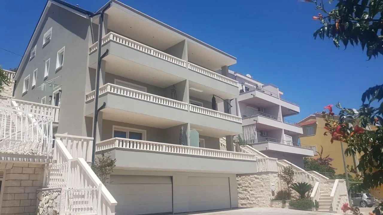 Apartment Klara Trogir 0*,  Croatia